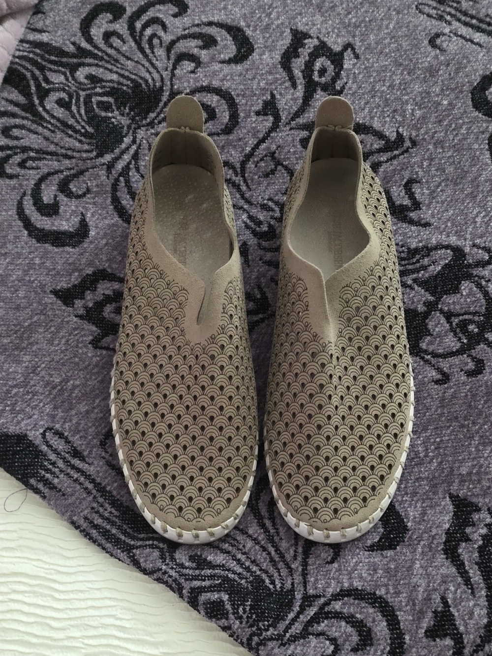 Ilse Jacobsen Taupe Patterned Slip-On Flats
